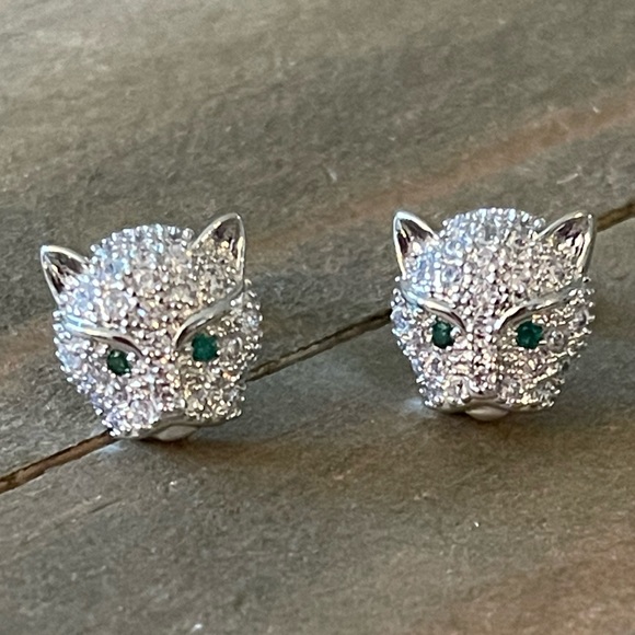 Leopard Cat Panther Head, Green Eyes, Crystal, Cubic Zirconia Stud Earrings - Picture 2 of 7